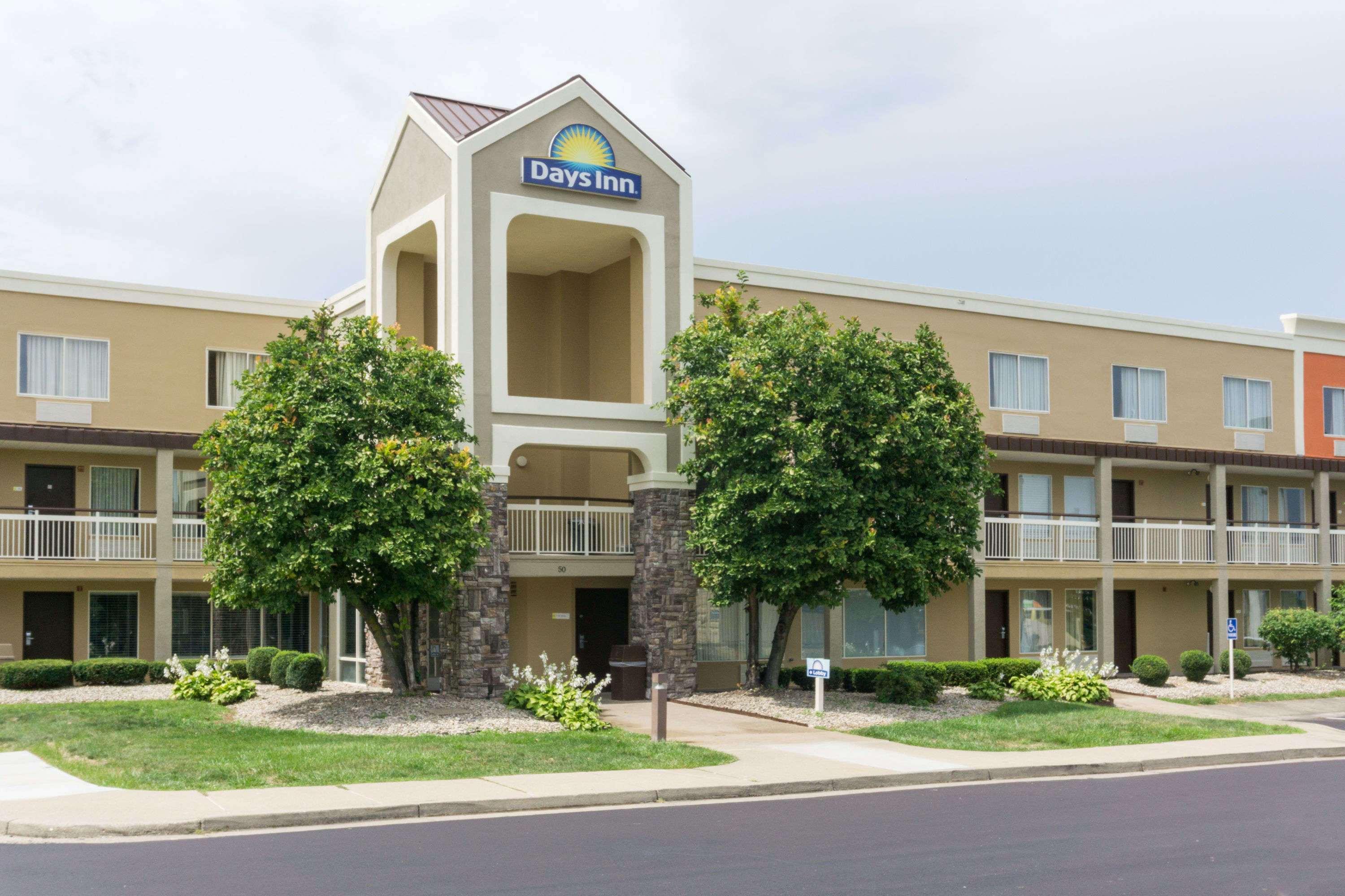Days Inn By Wyndham Florence Cincinnati Area Exteriör bild