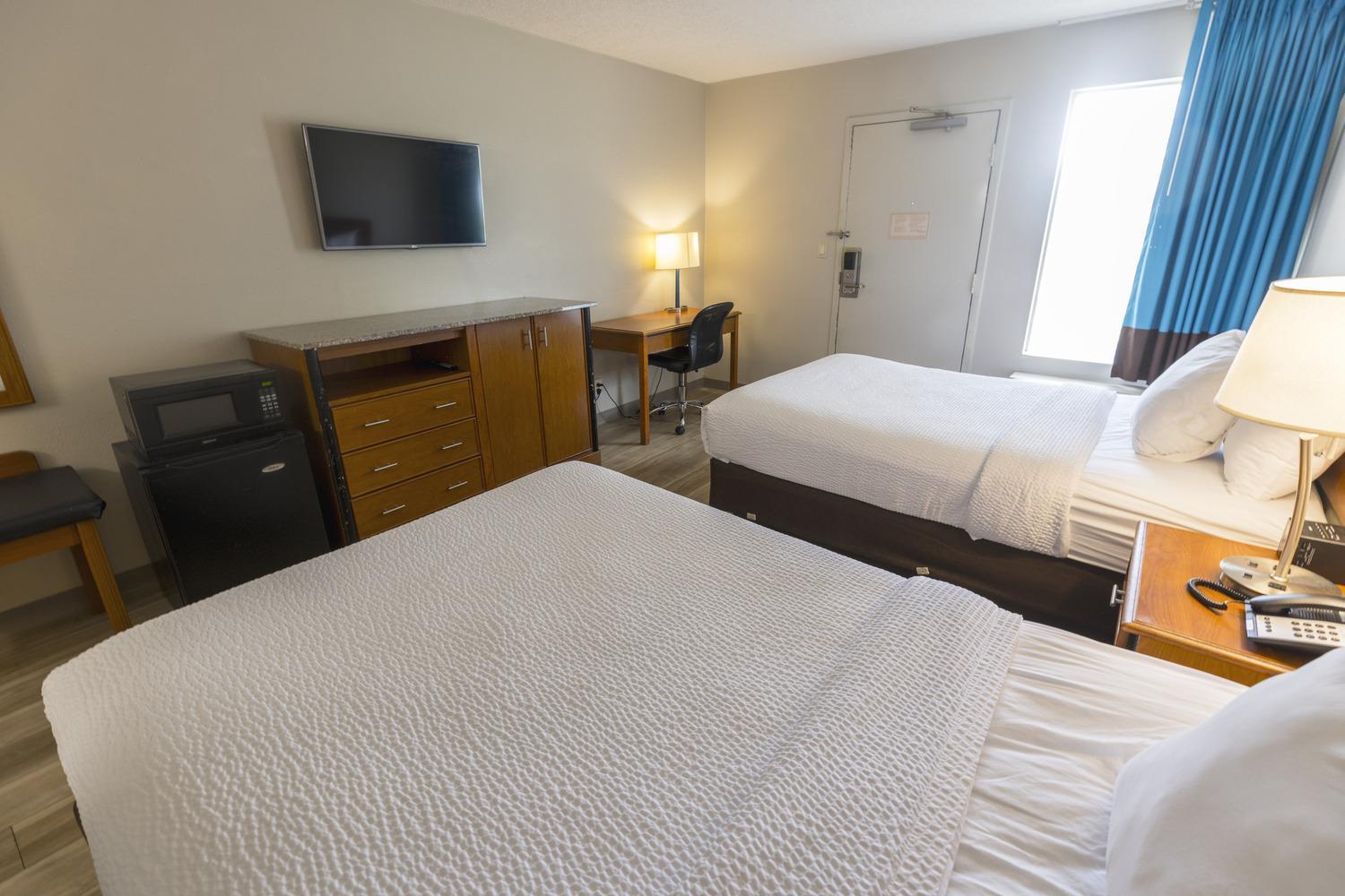Days Inn By Wyndham Florence Cincinnati Area Exteriör bild