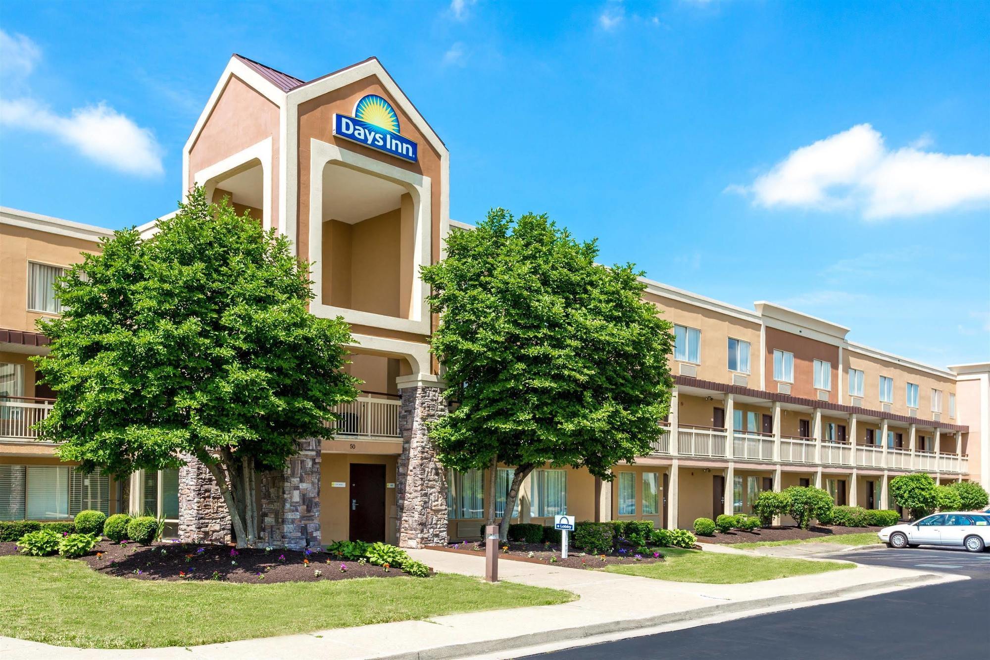 Days Inn By Wyndham Florence Cincinnati Area Exteriör bild